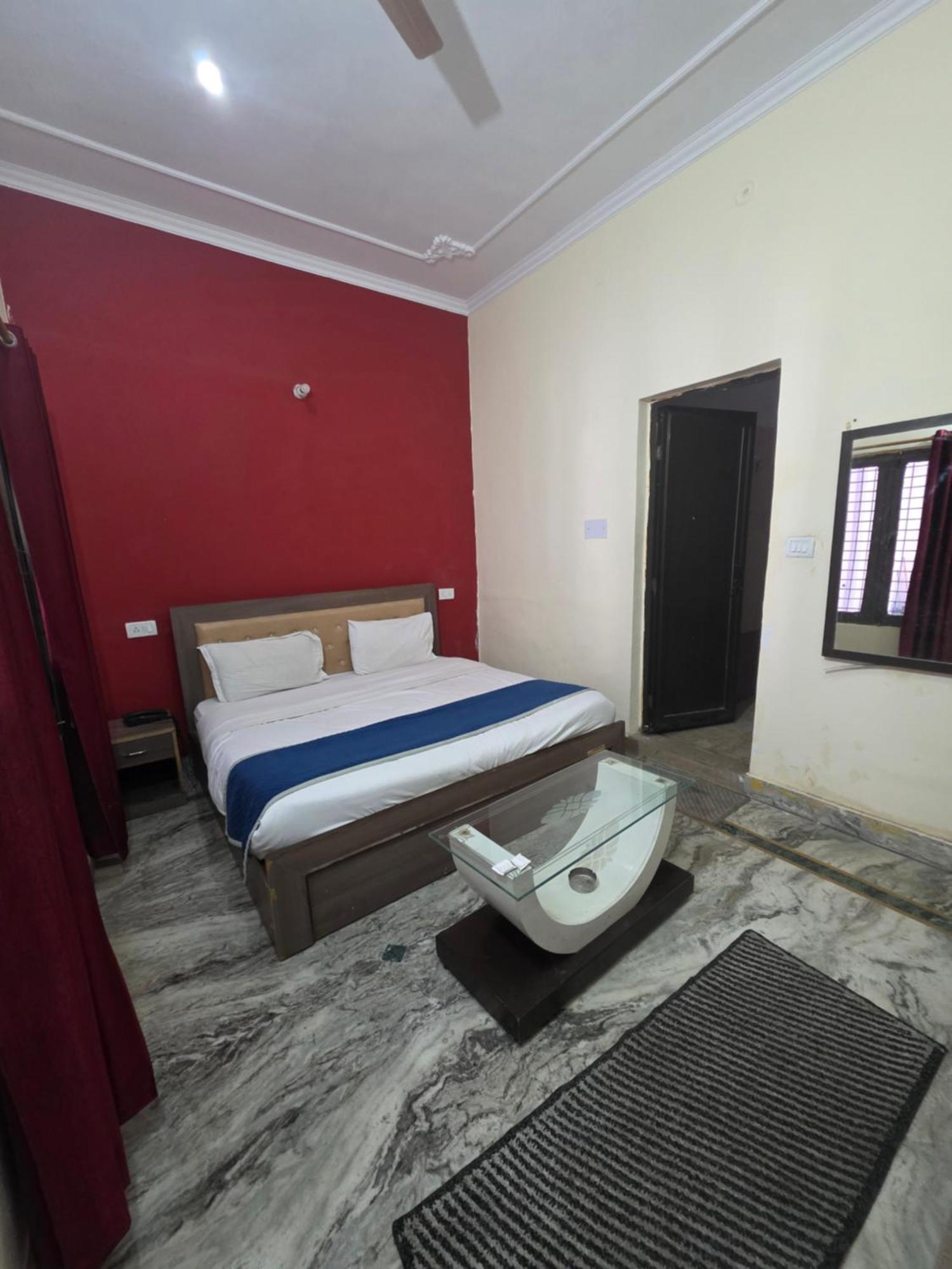 Siddhi Vinayak Hotel And Banquet Bhīm Tāl 外观 照片