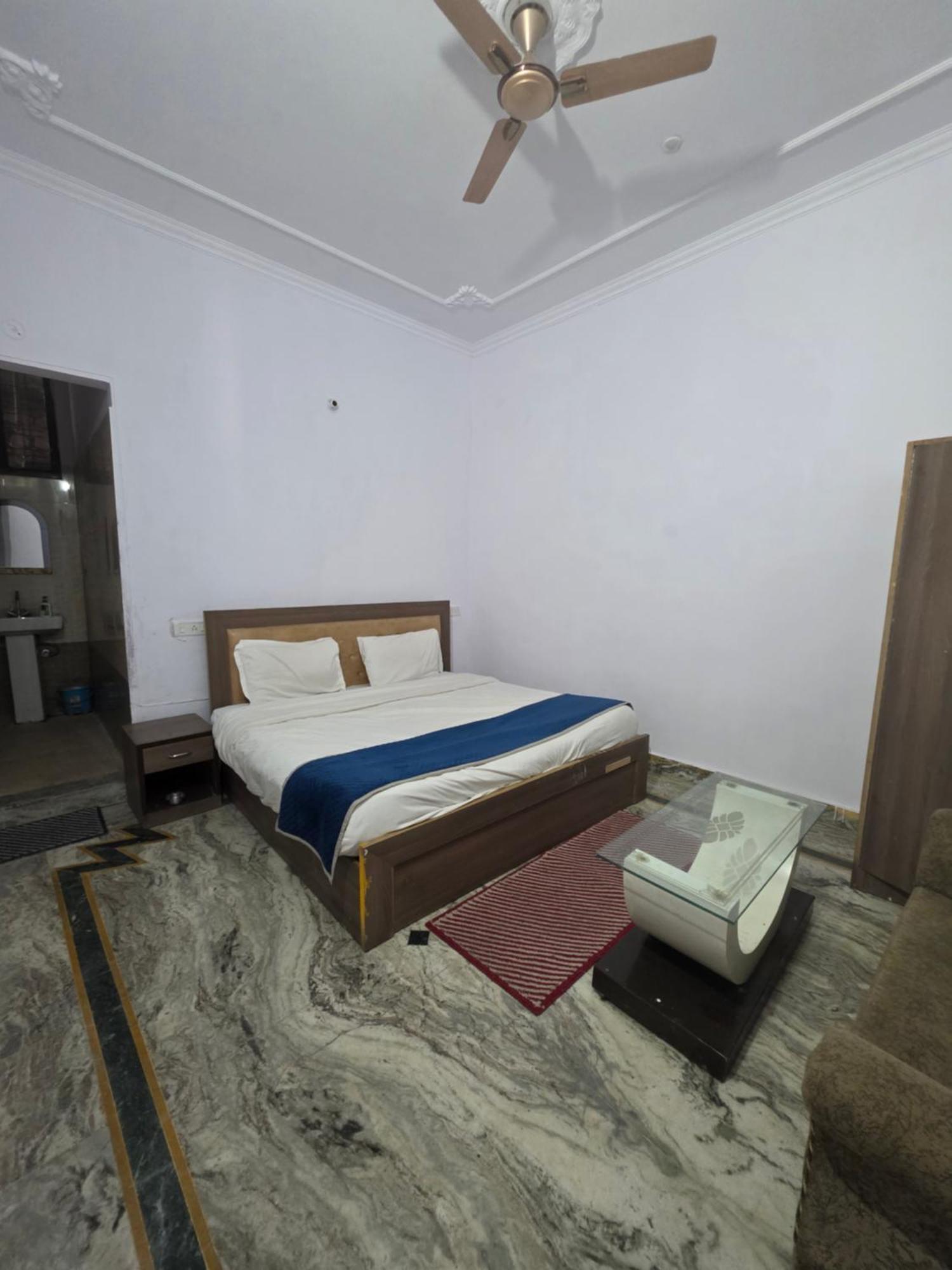 Siddhi Vinayak Hotel And Banquet Bhīm Tāl 外观 照片